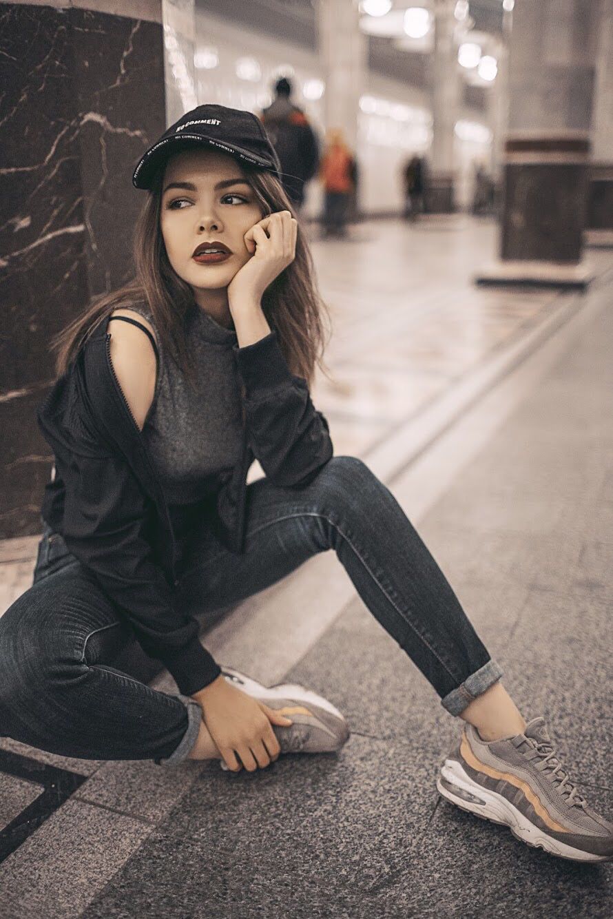 Sassy girls in Linzhou